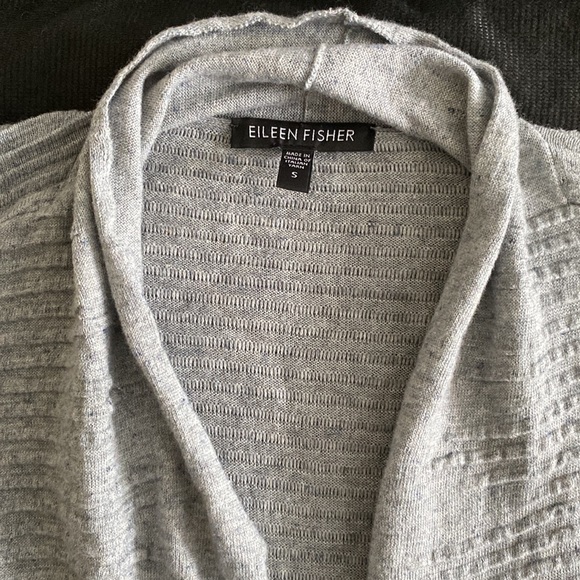 ❤️Host Pick ❤️ Eileen Fisher ribbed heather grey vest Italian yarn cotton/ linen - Picture 3 of 10